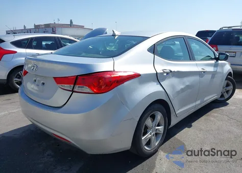 2012 Hyundai Elantra Gls (Ulsan Plant) z USA, uszkodzony, nr VIN KMHDH4AE0CU285772